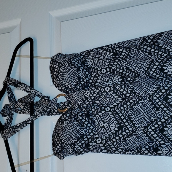 Womens Guilty Halter Style Maxi Dress Size Small - Picture 2 of 5